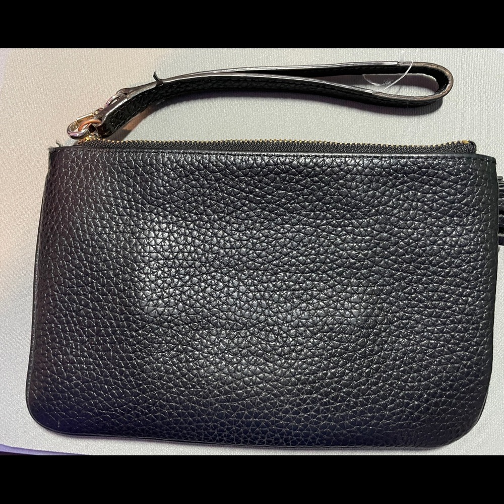 USED Kate Spade Chester Pebbled Wristlet - Picture 2 of 6